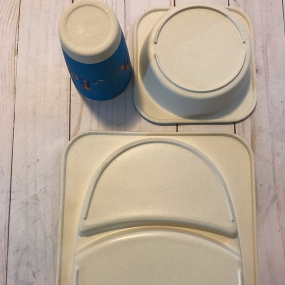 Children’s Dish Set - Picture 2 of 2